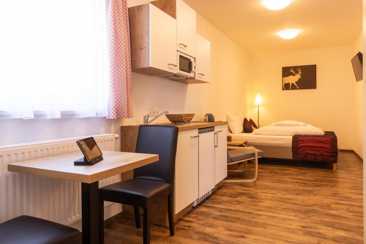Pitztal Living Aparthotel แยร์สเซินส์ ภายนอก รูปภาพ